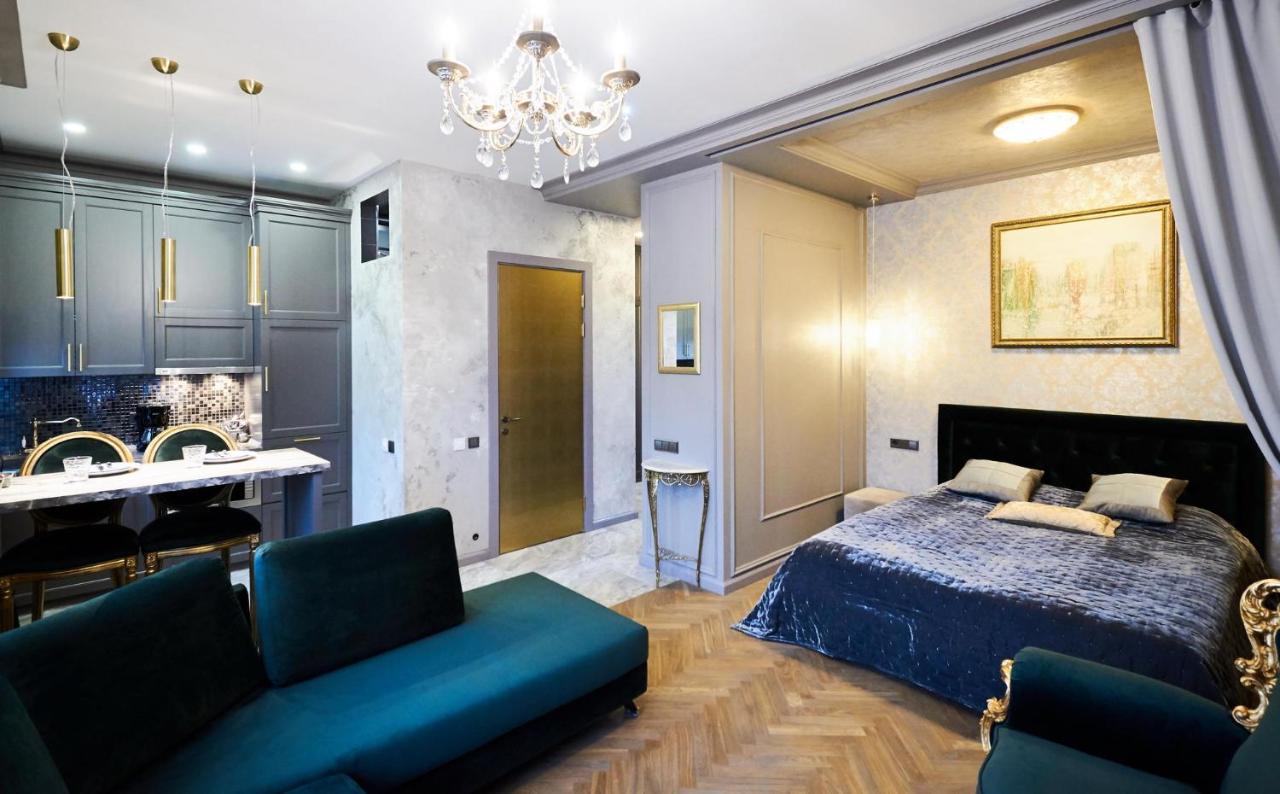 So Luxury Apartment In The Heart Of Minsk Near Circus Eksteriør bilde